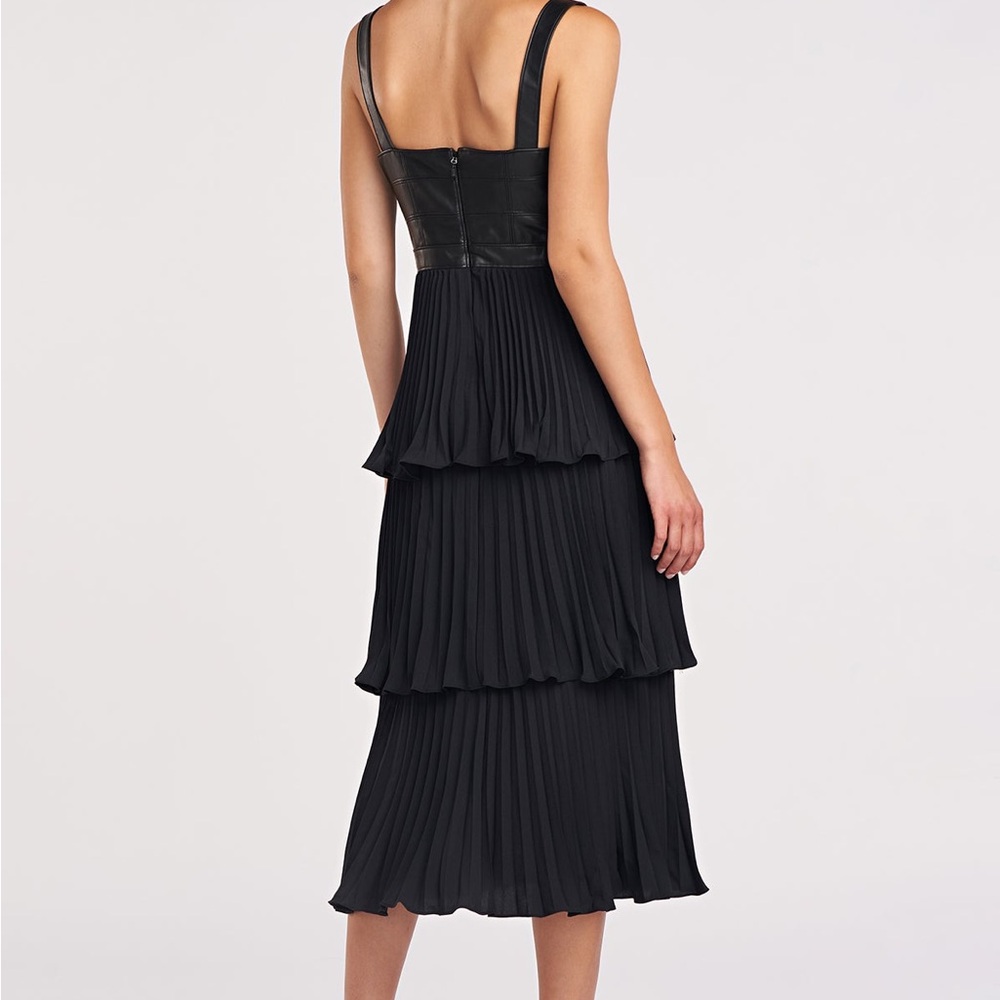 $648 AMUR
Women's Ozzy Faux Leather & Crêpe De Chine Midi-dress In Black size 8 - Picture 2 of 10